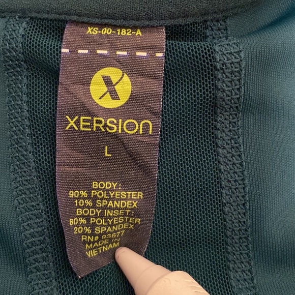 Brand New Xersion Deepest Teal Ventilation Jacket…size L - Picture 3 of 4